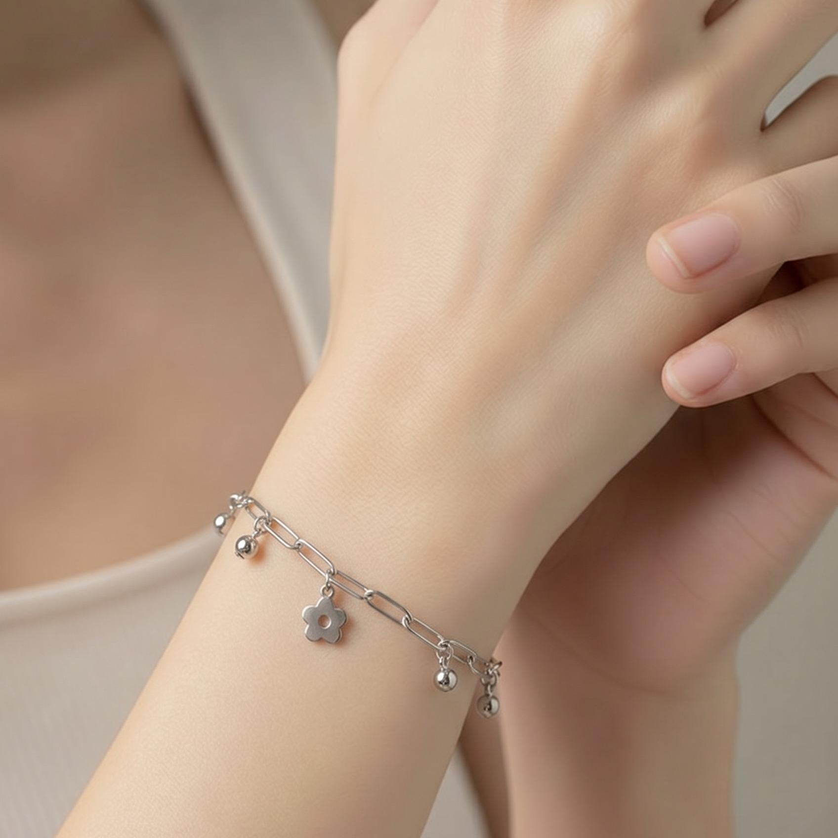 Bracciale Donna Argentato con Fiori: Charm Romantici e Floreali