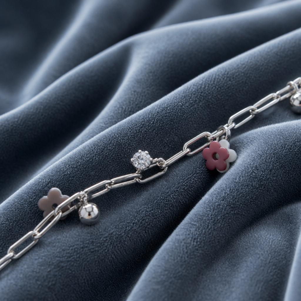 Bracciale Donna Argentato con Fiori: Charm Romantici e Floreali